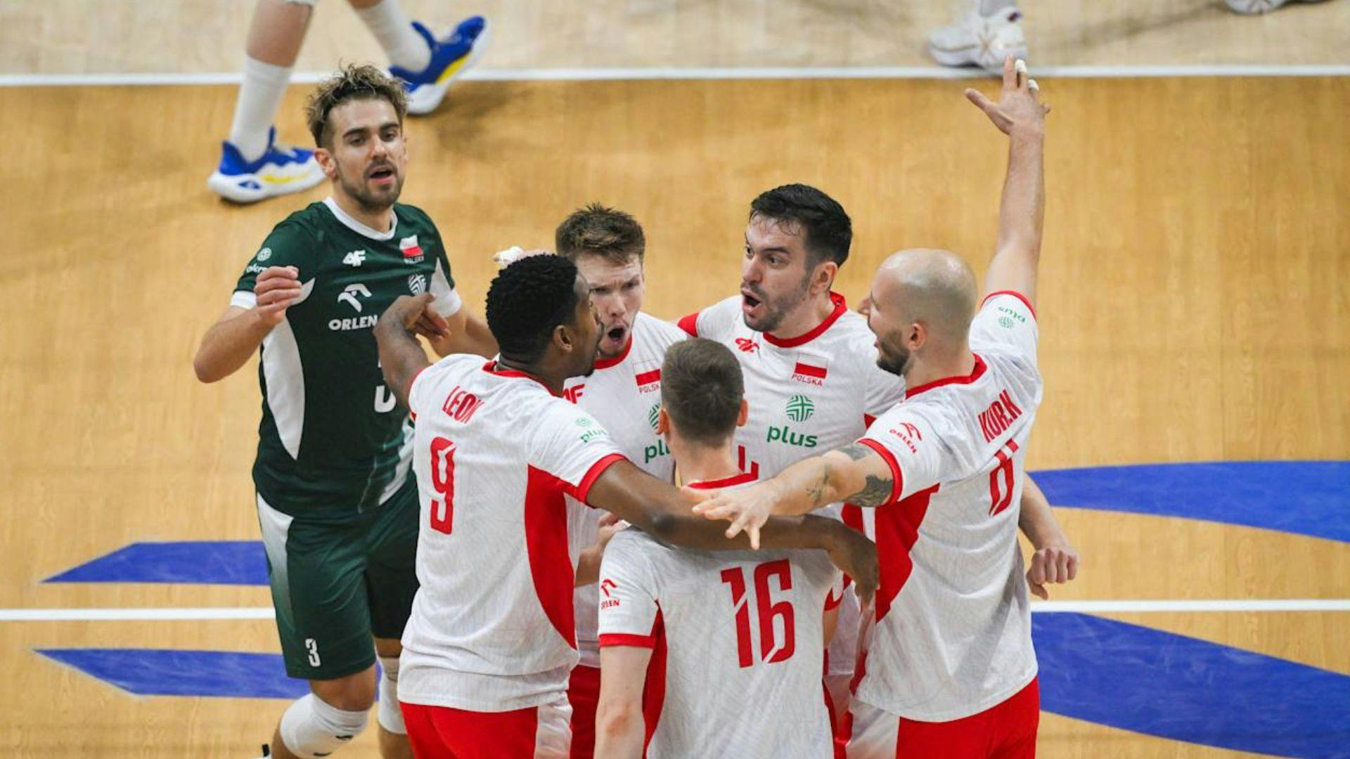 Coach Nikola Grbic urges Poland to block out noise as FIVB Worlds pressure mounts